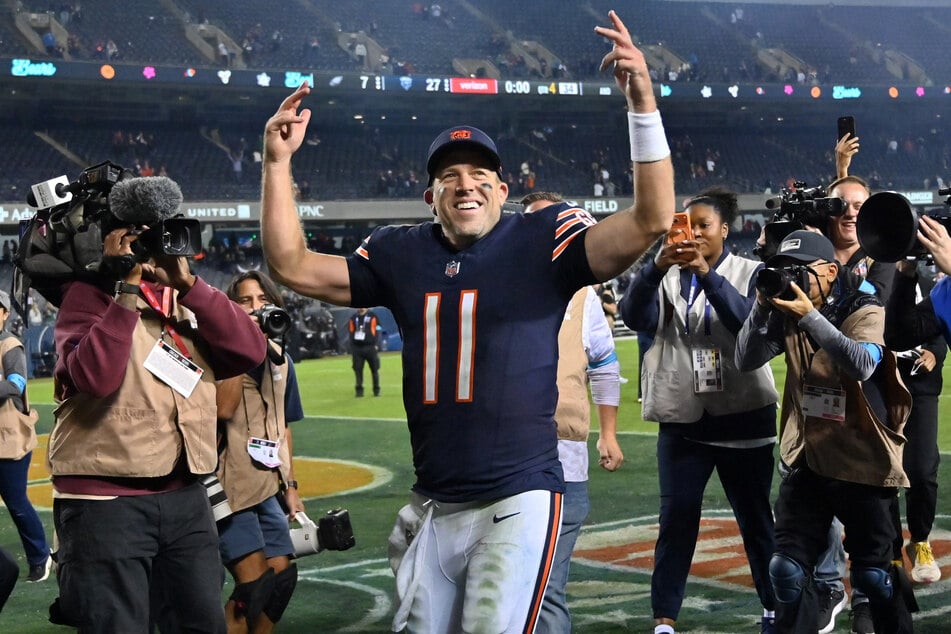 Chicago Bears quarterback Case Keenum celebrates after the game against the Philadelphia Eagles at Soldier Field.