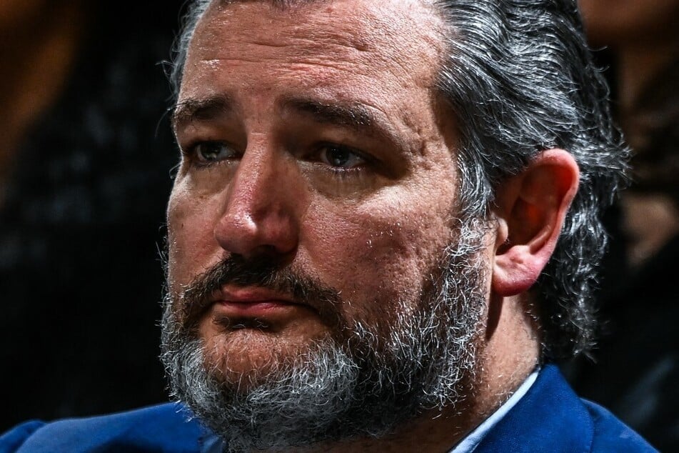 People are not holding back when it comes to calling Ted Cruz out on Twitter.