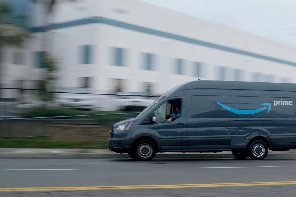 Amazon workers raise a stink, landing the company in a PR fiasco
