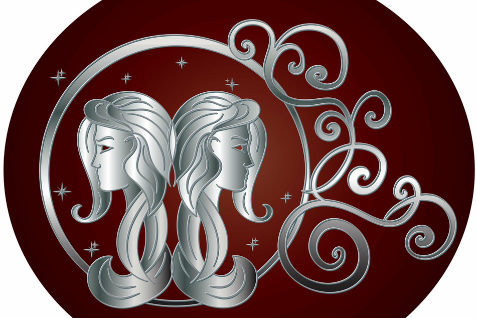 Free Gemini monthly horoscope for December 2023