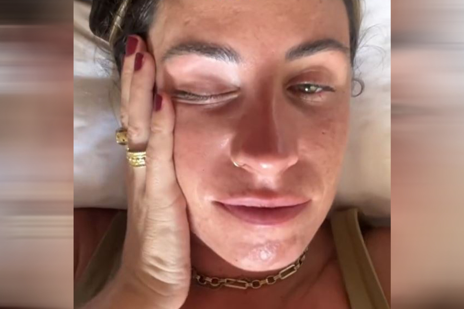 Harriet Coombs went to bed alone, but she woke up with company!
