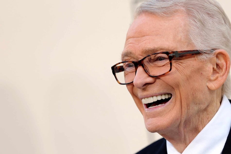Bob Mackie, iconic fashion designer to the stars, has died