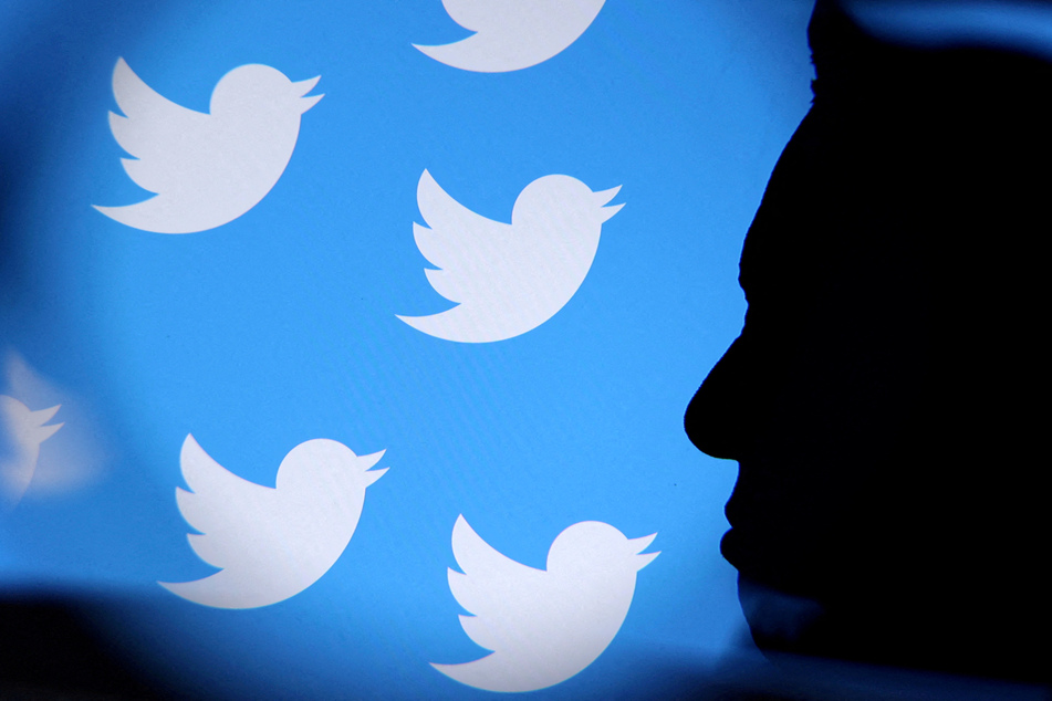 Elon Musk holds off Twitter Blue relaunch and continues layoffs