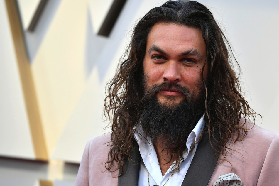 Aquaman star Jason Momoa forced to flee Hawaii home after floods