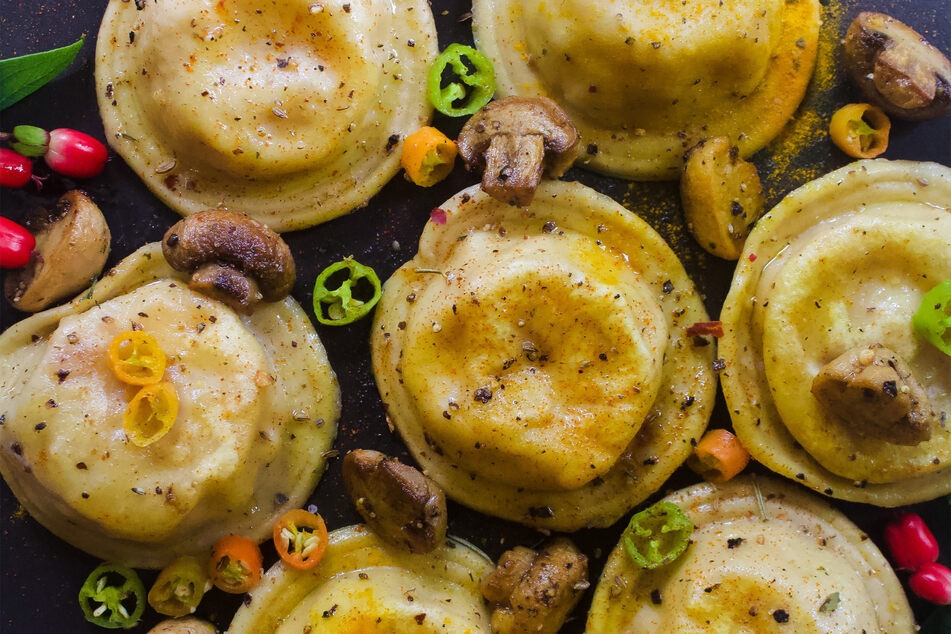 Focus on a good ravioli filling, not a rich and overpowering sauce.