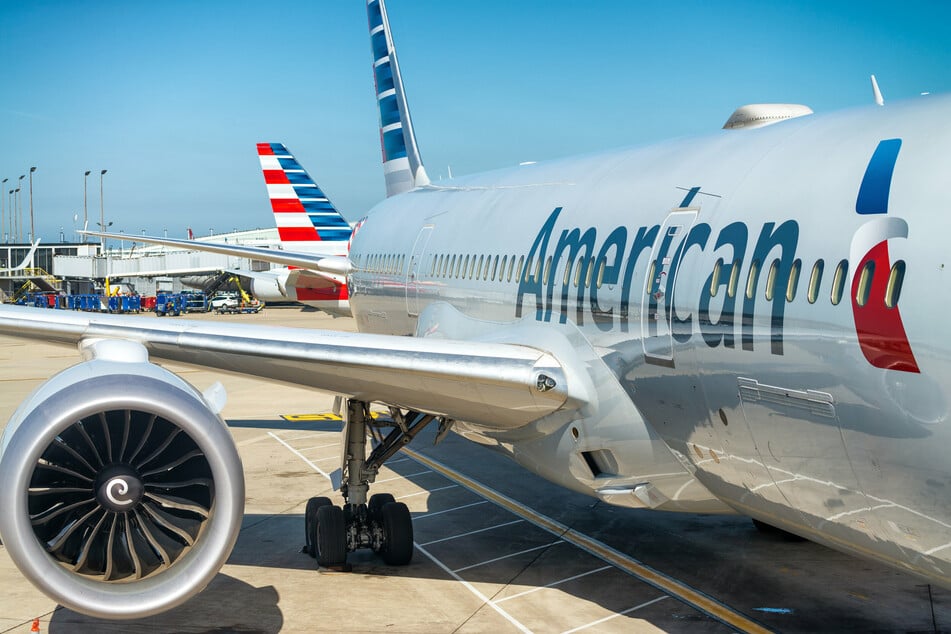 Big airlines drop mask mandate after federal court ruling