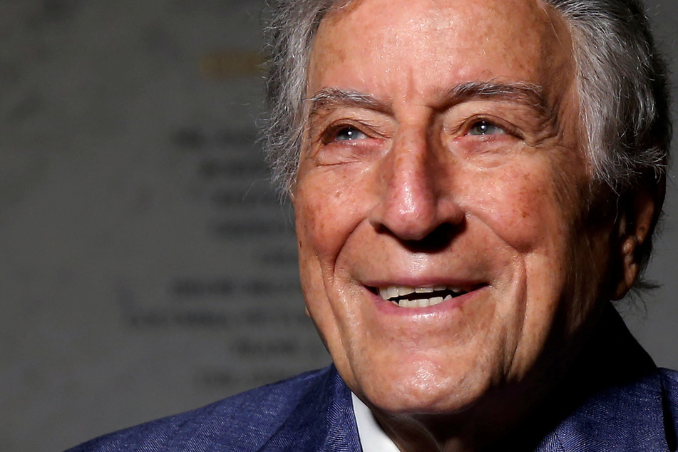 Tony Bennett, last of classic American crooners, has died