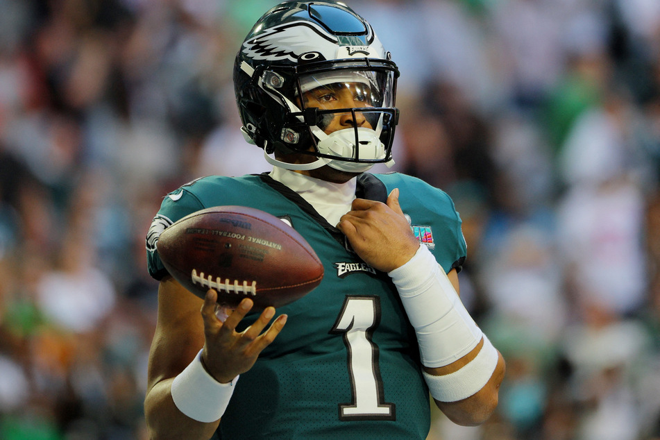 Philadelphia Eagles quarterback Jalen Hurts warms up ahead of Super Bowl LVII at State Farm Stadium in Glendale, Arizona.