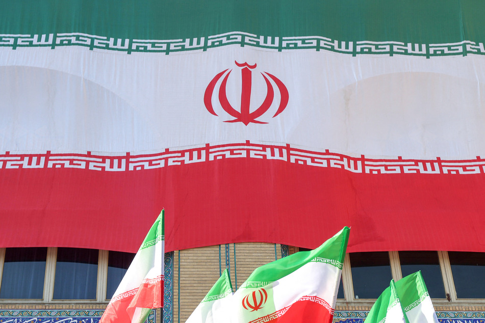 The US has imposed new sanctions targeting Iran as Washington continues a "maximum pressure" campaign.