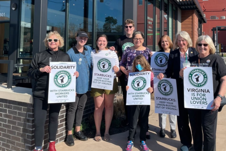 Five Starbucks locations in Richmond vote to unionize!