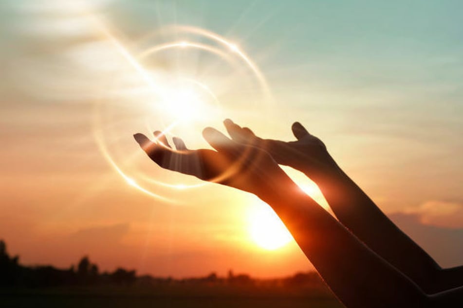 Today's horoscope: Free daily horoscope for Friday, June 30, 2023