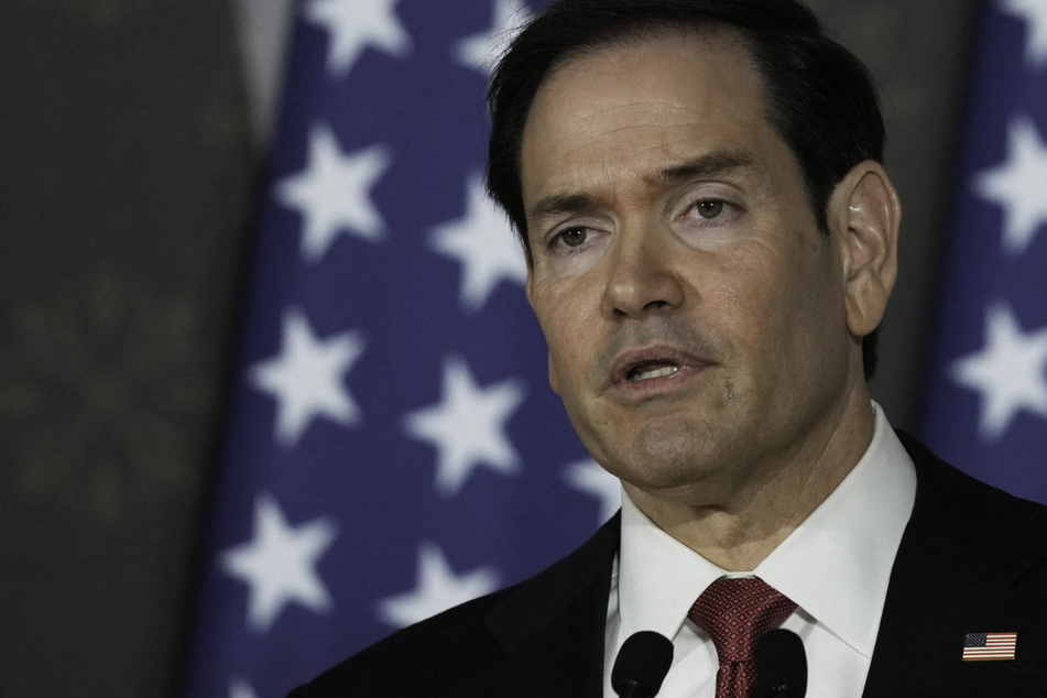 Rubio says US ready to mediate as Russia steps up Kyiv threats