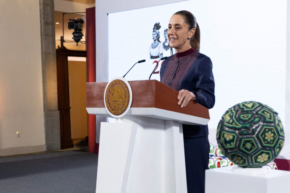 Will Mexico's Sheinbaum meet with Trump and Carney during next week's World Cup draw?