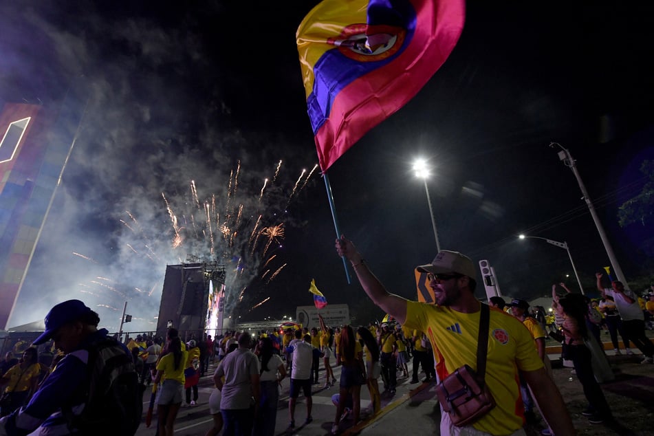 Supporters of Colombia's Abelardo de la Espriella celebrate the results of the presidential runoff election in Barranquilla on June 21, 2026.
