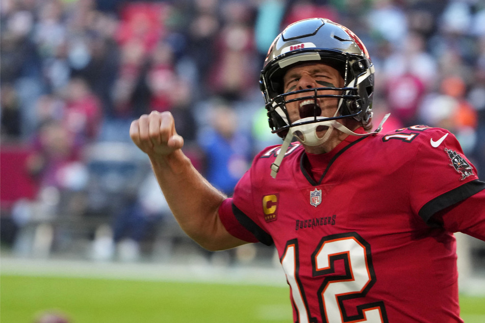 NFL: Bucs survive Seahawks fightback to win first game in Germany