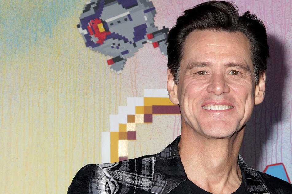 Jim Carrey calls Hollywood "spineless" following Will Smith's Oscar slap as Amy Schumer "still in shock"