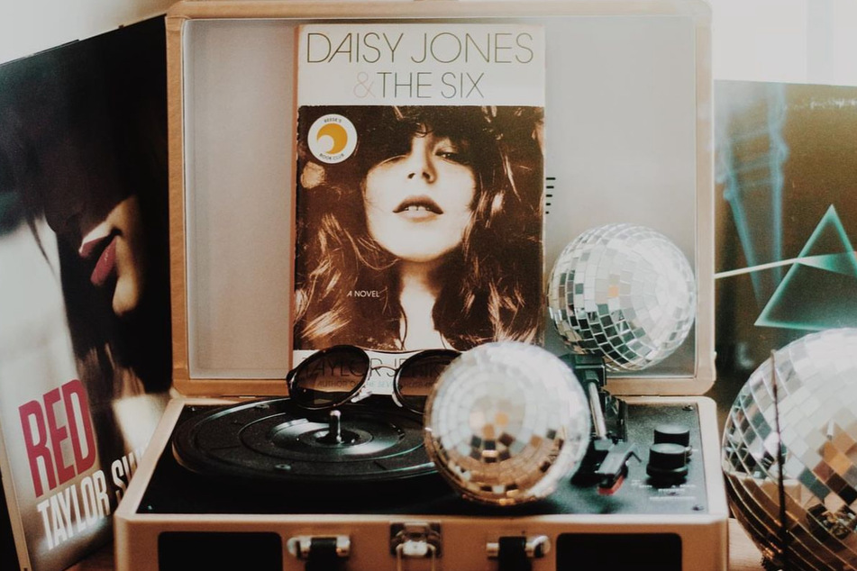 Daisy Jones & The Six follows a fictional rock n' roll band in the 1970s and 1980s.