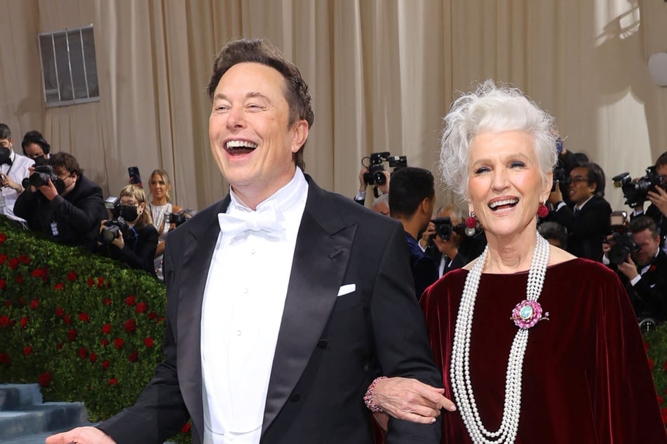 Elon Musk's mom embraces "Dark MAGA" by encouraging X users to commit voter fraud