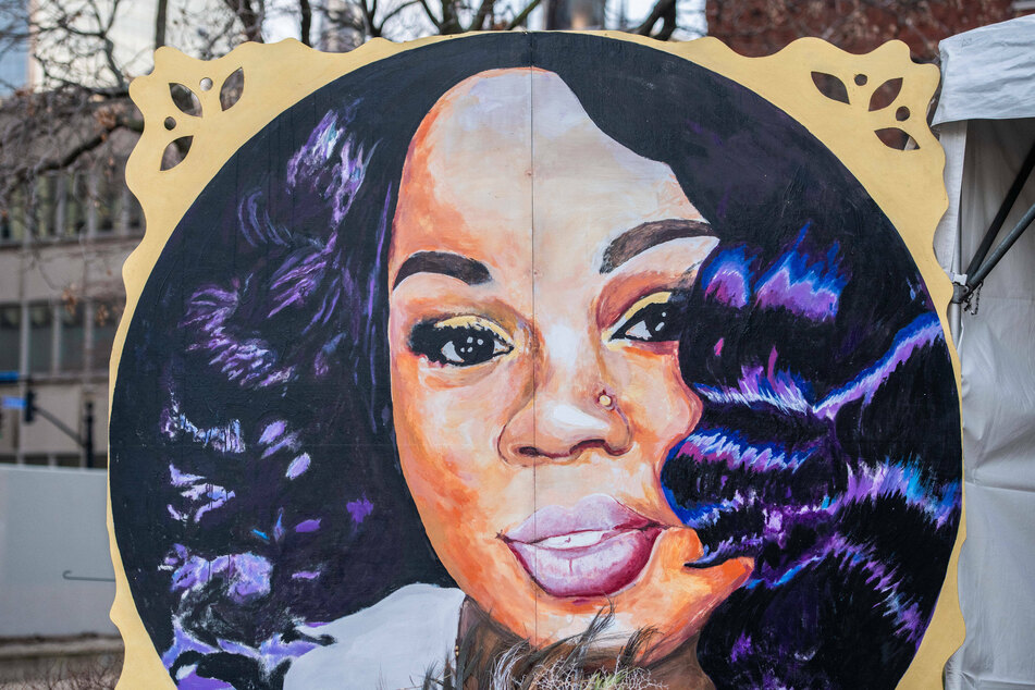 DOJ launches investigation into Louisville policing after Breonna Taylor death