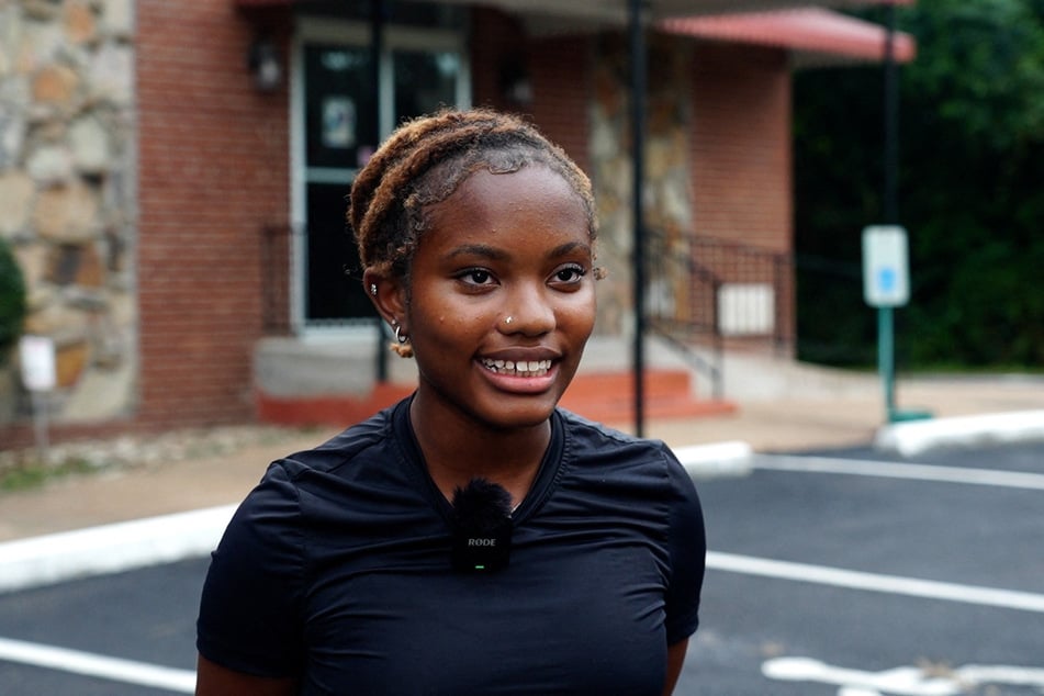 Student and clean-air advocate Jasmine Bernard speaks in Boxtown, a residential Memphis neighborhood a few miles away from SpaceXAI’s data center, on August 1, 2026.