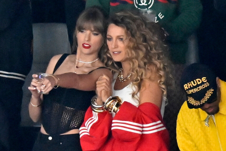 Taylor Swift and Blake Lively (r.) were once close friends.
