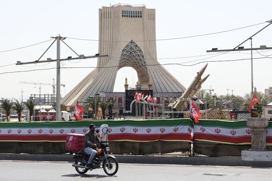 US holds fire against Iran as reports emerge of stockpile concerns
