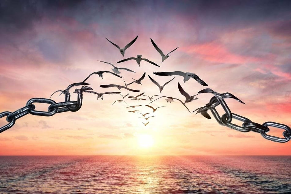 Your personal and free daily horoscope for Thursday, 7/16/2026.