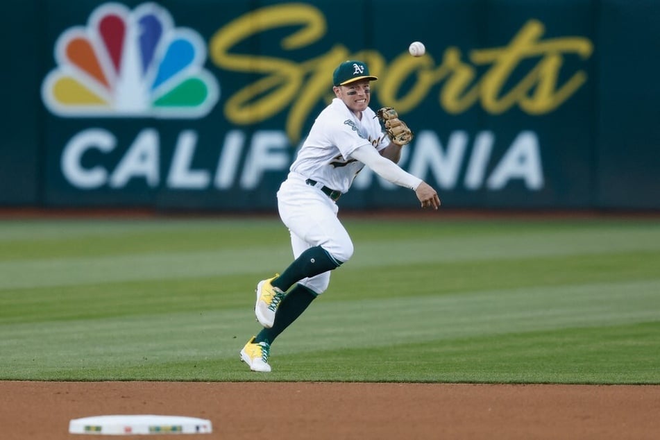 Oakland A's announcer Glen Kuiper fired over N-word scandal