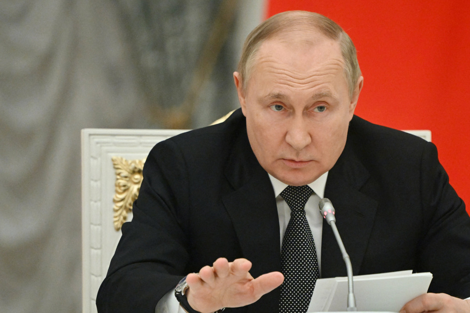 Putin decree fast-tracks citizenship for residents in occupied Ukraine