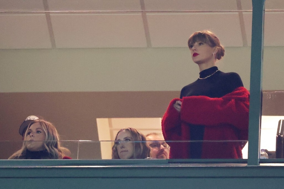 Taylor Swift attends the game between the Kansas City Chiefs and the Green Bay Packers at Lambeau Field on December 3, 2023.