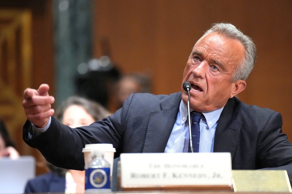 Robert F. Kennedy Jr. to release report claiming Tylenol use during pregnancy causes autism