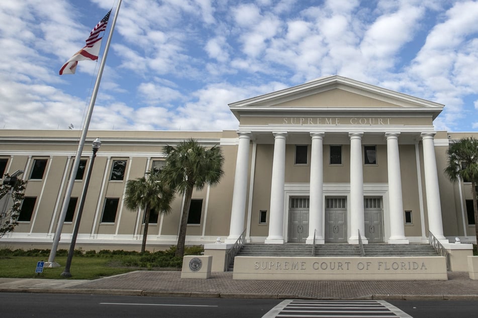 Abortion rights to appear on Florida ballots as strict ban pushes through