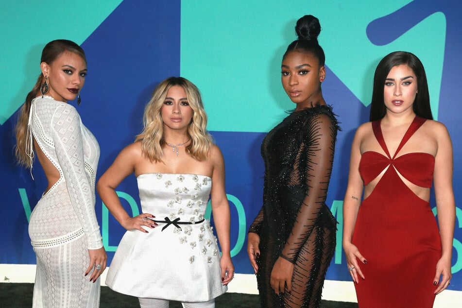 Fifth Harmony shocks fans at Jonas Brothers show with surprise reunion!