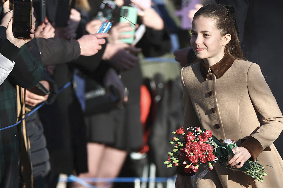 Princess Charlotte steals the spotlight on royal family's Christmas walk
