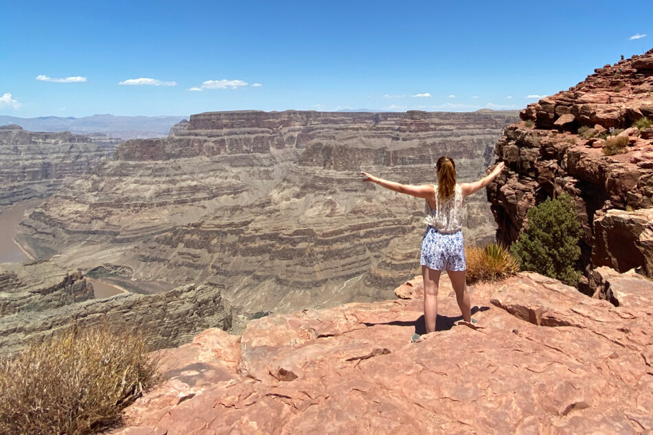 How to visit the National Parks for free in 2023