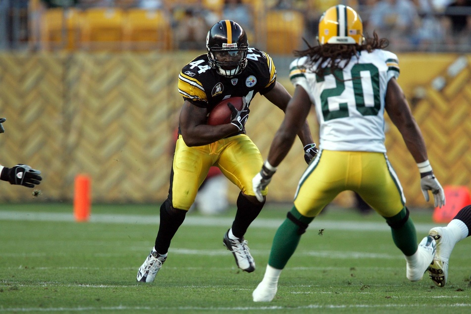 "Clear example of racism": Najeh Davenport sues NFL over concussion settlement