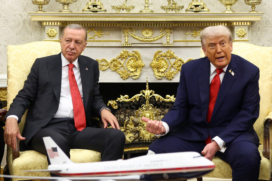 Trump's goes viral with shocking "rigged election" comment to Turkey's Erdoğan