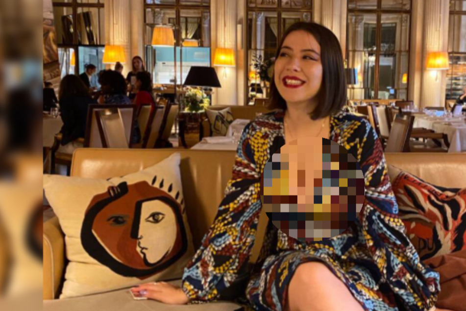 Topless protest at museum after visitor told to cover cleavage