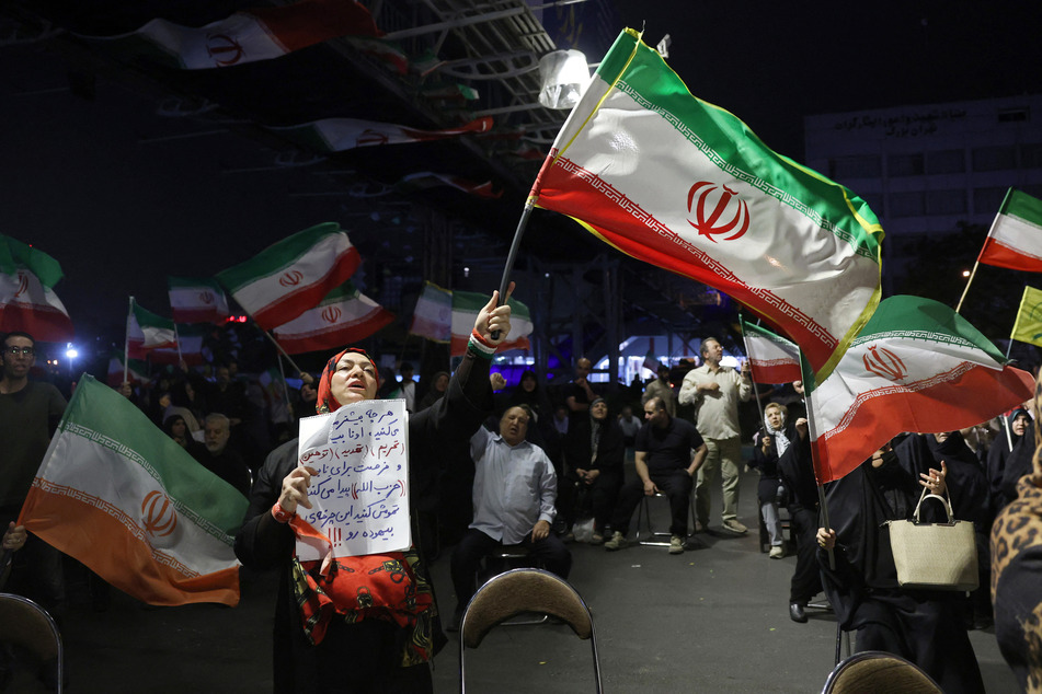 Trump says Iran has agreed to no nuclear weapons as peace deal remains elusive