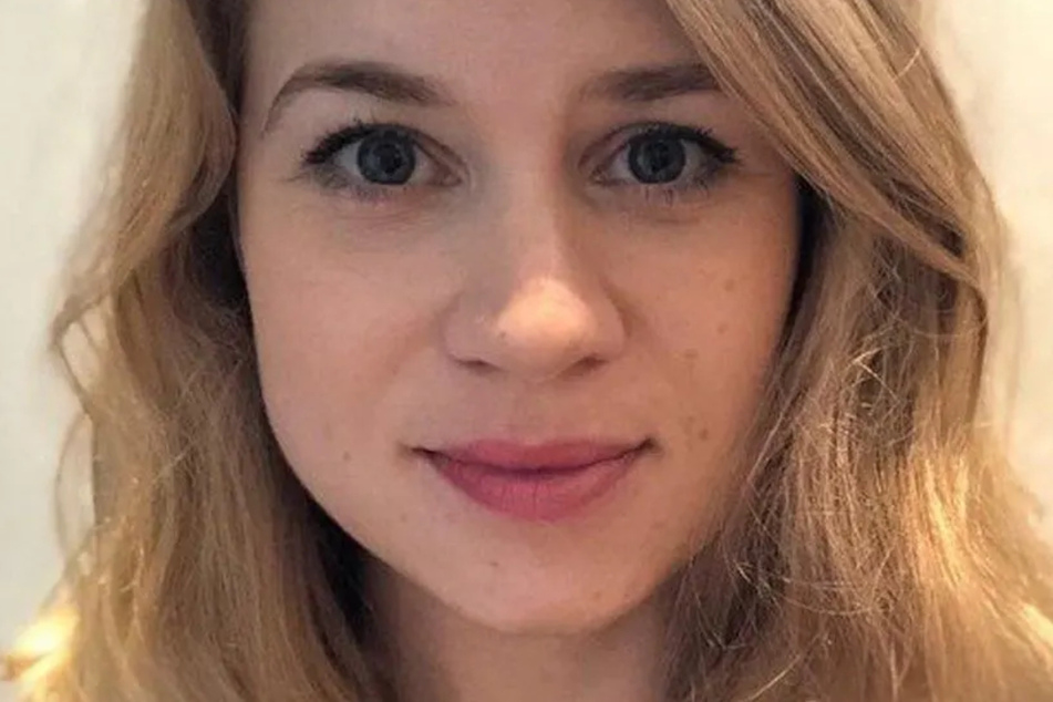 Sarah Everard (†33) was allegedly abducted and killed by a police officer.