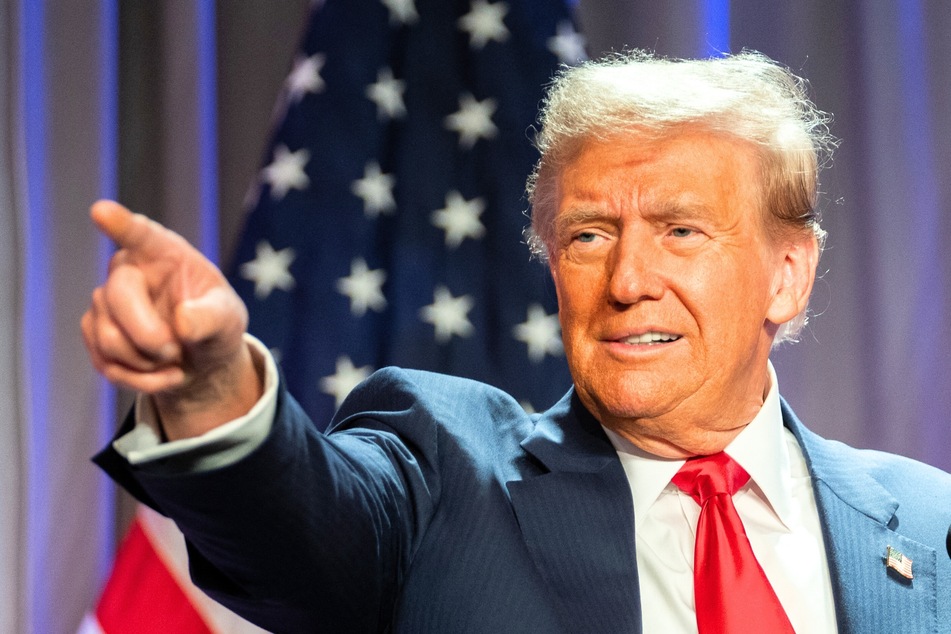 Trump makes big threat in battle against "fake" journalism