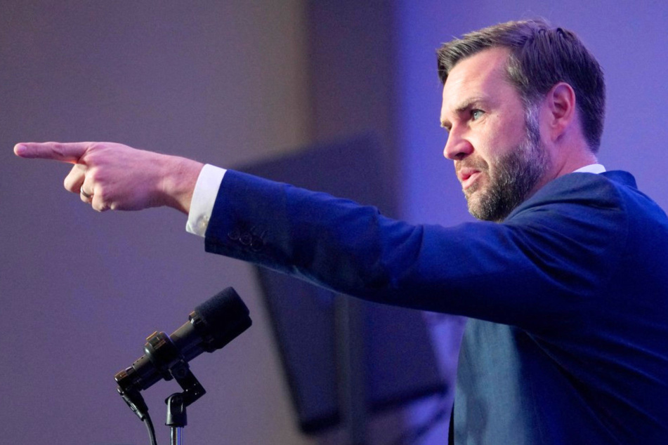 JD Vance's Secret Service detail reportedly "fed up" with his "unprecedented" travel demands