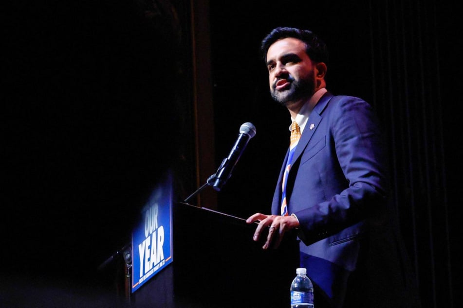 New York City Mayor Zohran Mamdani defended his controversial criticism of AIPAC at a rally the day before voters cast their primary ballots.