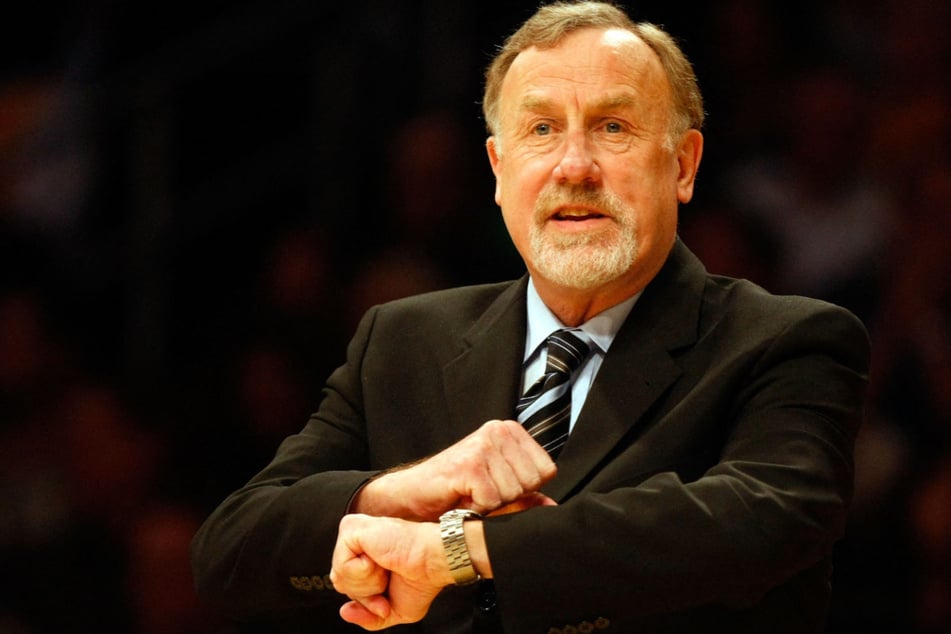 Rick Adelman, Hall of Fame NBA coach, has died