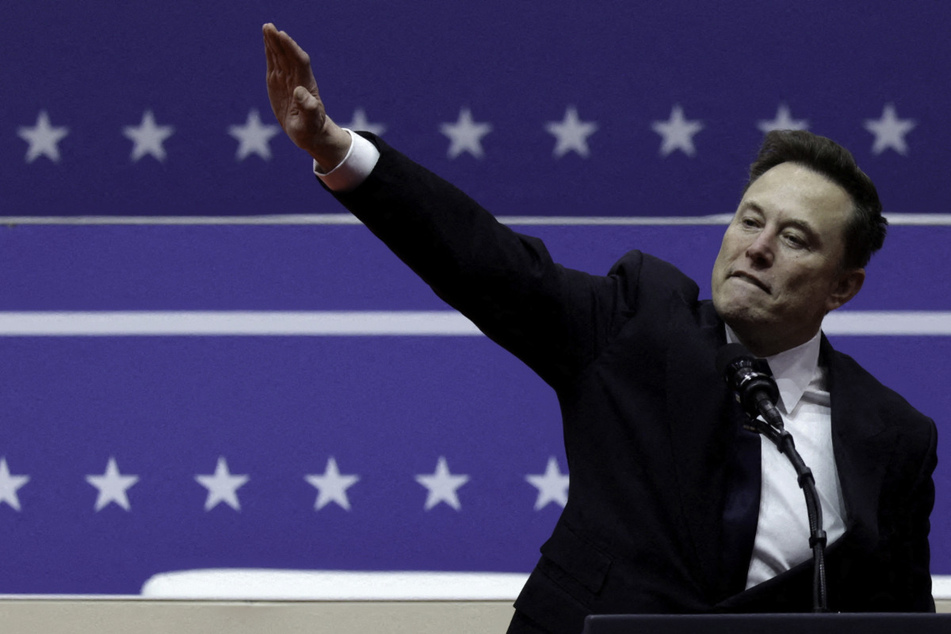 Elon Musk calls to "defund" Wikipedia over "Nazi salute" description