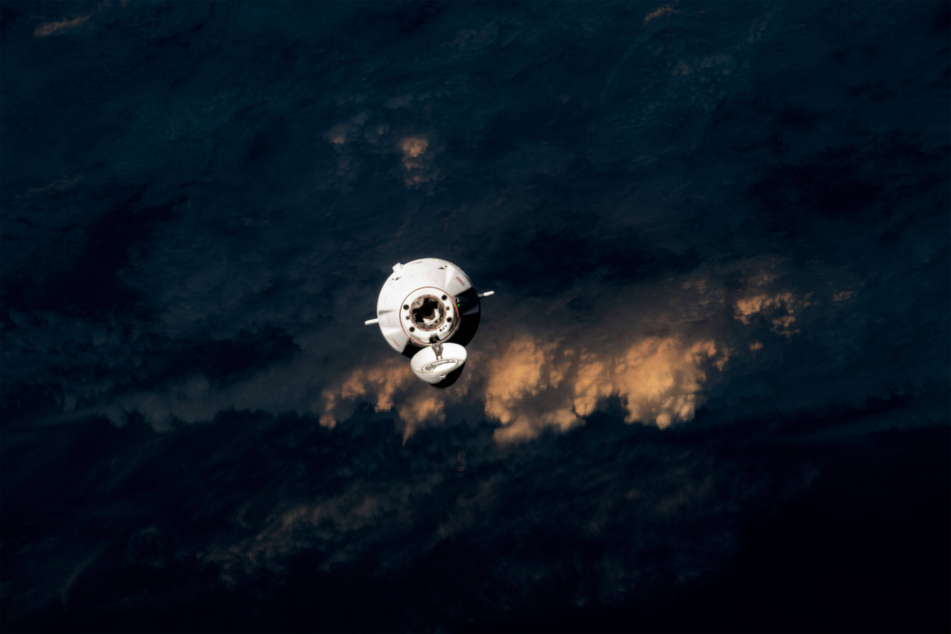 SpaceX's Dragon cargo craft approaches the International Space Station.