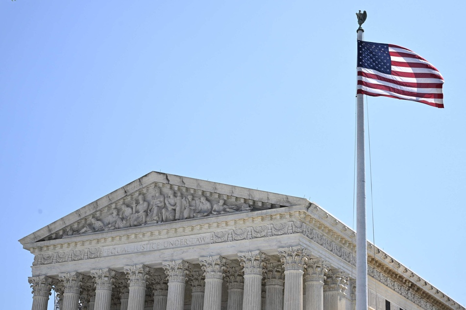 The US Supreme Court dealt a blow on Thursday to the federal government's authority to regulate wetlands under the Clean Water Act.