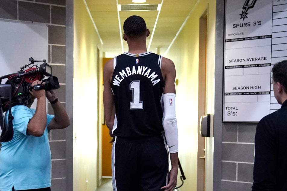 Victor Wembanyama will make his regular-season debut with San Antonio on October 25.