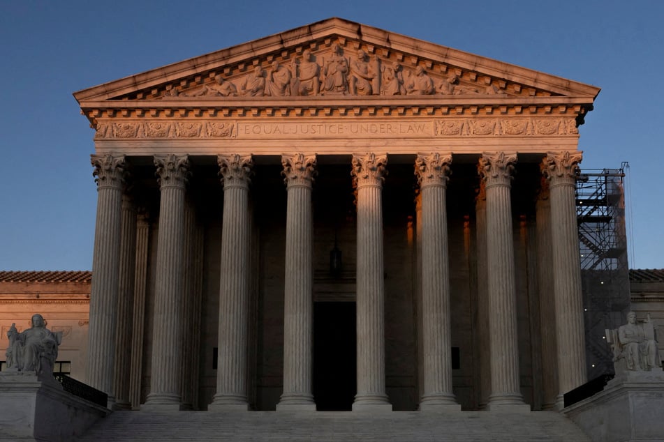 The Supreme Court on Friday gave the Trump administration the green light to revoke – for now – the legal status of hundreds of thousands of migrants.