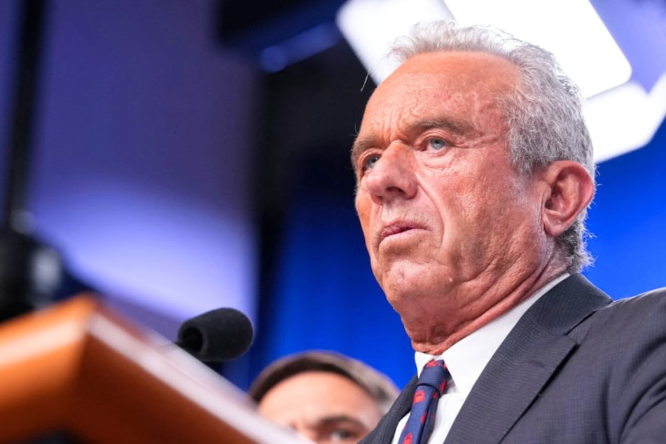RFK Jr. nixed CDC program monitoring "explosive diarrhea" parasite sweeping the country